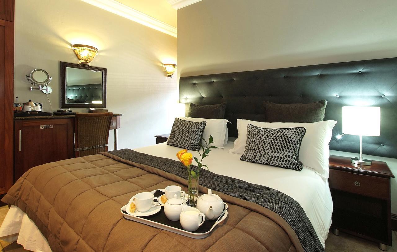 Ushaka Manor Guest House Durban Esterno foto