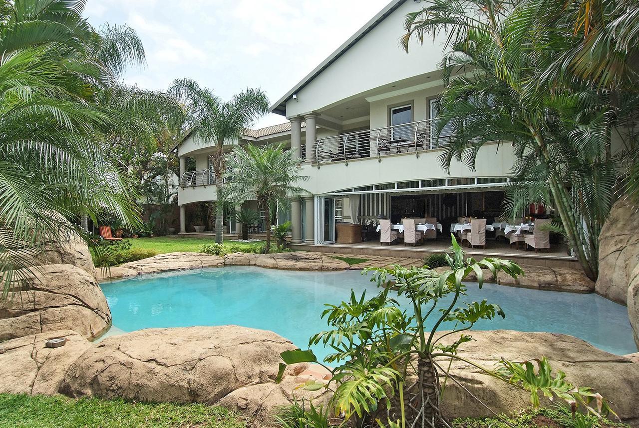 Ushaka Manor Guest House Durban Esterno foto