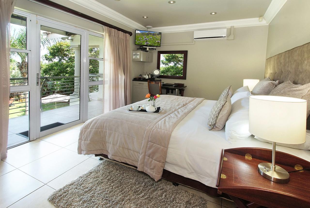 Ushaka Manor Guest House Durban Esterno foto