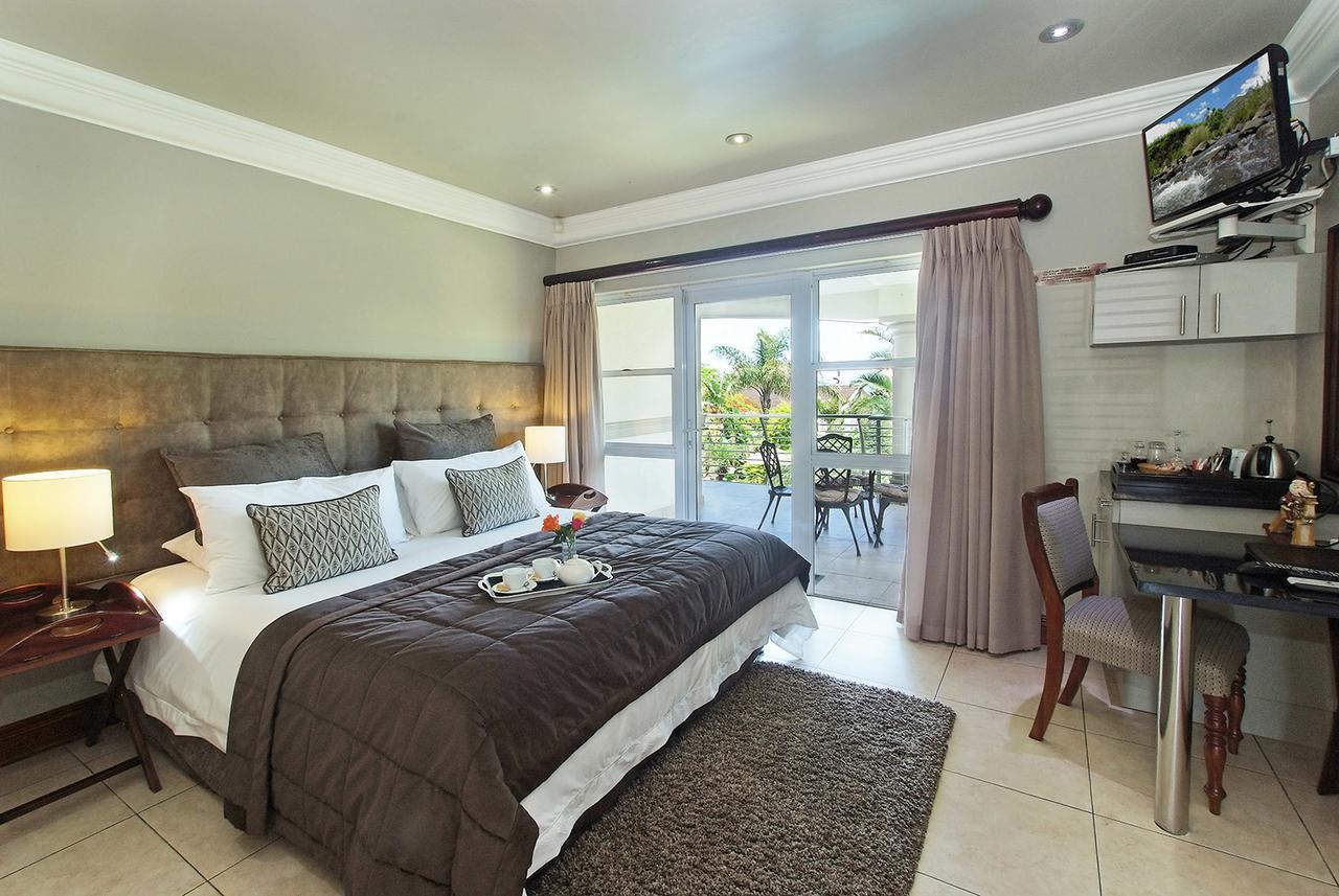 Ushaka Manor Guest House Durban Esterno foto