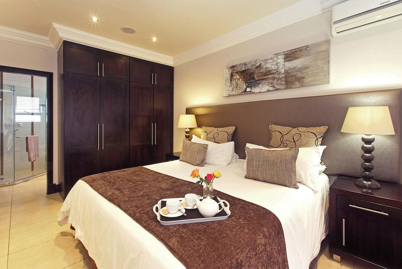 Ushaka Manor Guest House Durban Esterno foto