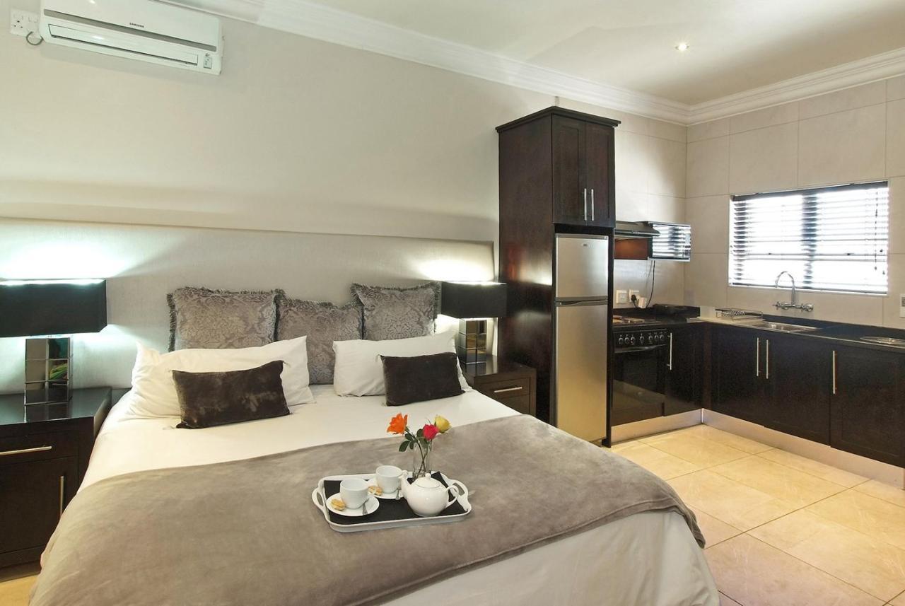 Ushaka Manor Guest House Durban Esterno foto