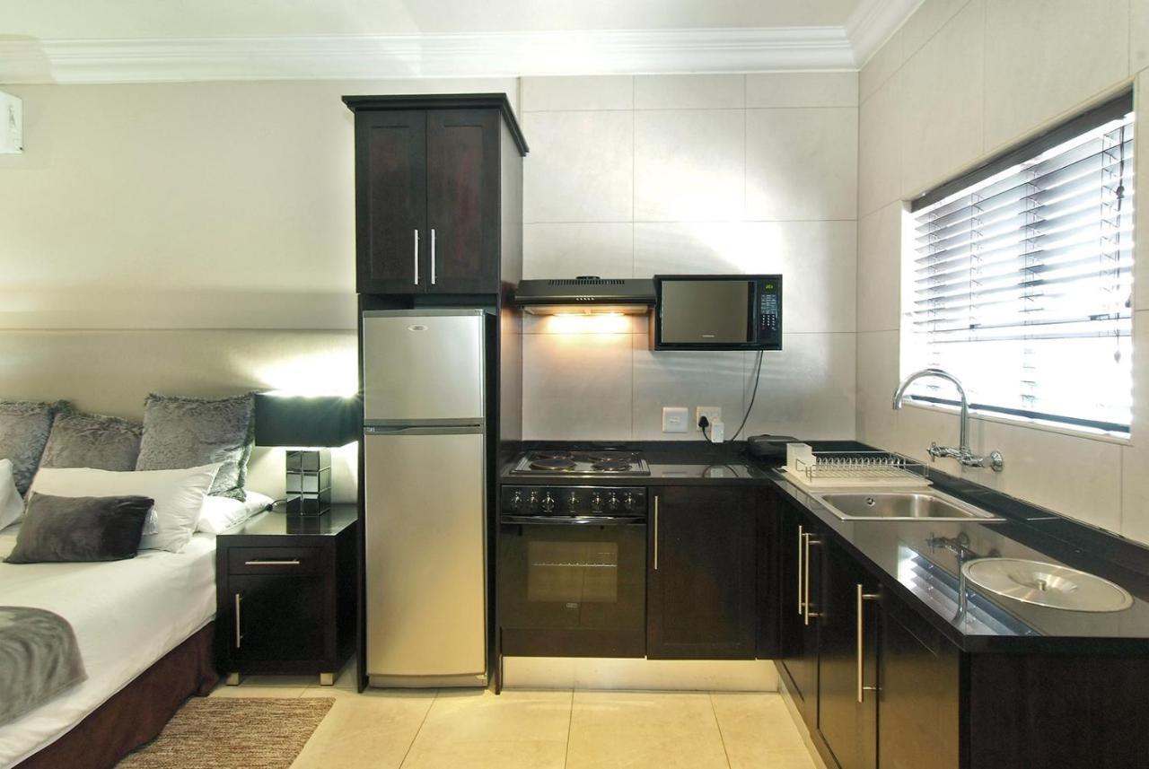 Ushaka Manor Guest House Durban Esterno foto